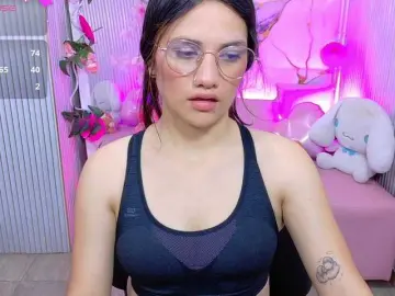 Bongacams Live Sex Cam of Chiara-tay