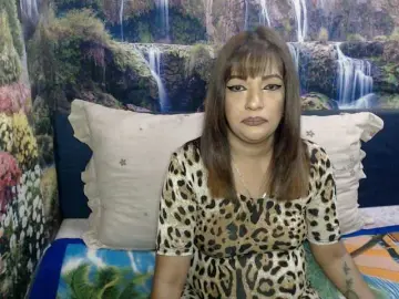 Bongacams Sex Cam of indianaqua