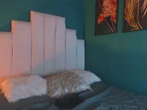 Cam4 Live Porn of AliceMadnes