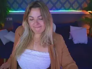 Cam4 Private Sex Chat of AlissyaGrayy
