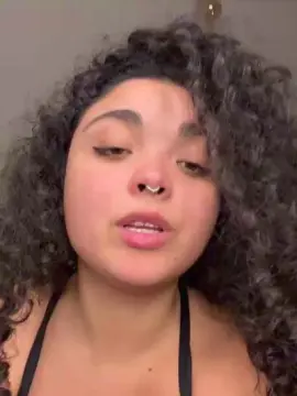 Cam4 Free Porn Cam of bbycurlyy