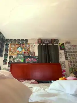 Cam4 Live Porn of SaraLaw22