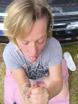 Cam4 Adult Video Chat of BlueEye_Girl