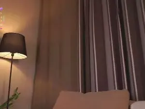 Cam4 Live Sex Cam of AlysaBatterton