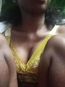 Cam4 Watch Live Sex Cams of alexiah3