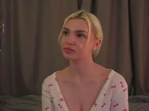 Cam4 Free Porn Cam of PenniChristle