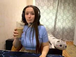 Cam4 Live Sex Cam of MildaVerzi