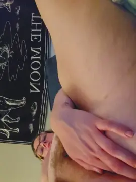 Cam4 Free Live Porn of BelleofHell