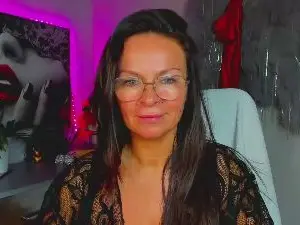 Cam4 Nude Webcam of Helen_Wild