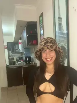 Cam4 Nude Webcam of ZairaRey
