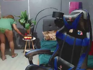 Cam4 Adult Webcam of ursweetpinayxxx