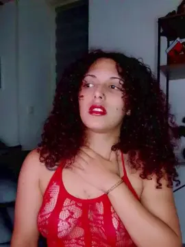Cam4 Watch Live Sex Cams of douce_lilith