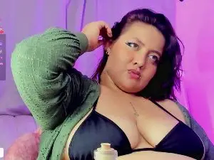 Cam4 Free Porn Cam of YuridRojas