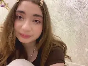 Cam4 Live Porn of BrandeGrullon