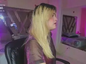 Cam4 Live Porn of noa_cooper