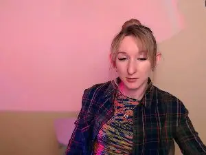 Cam4 Adult Video Chat of LillyBluee