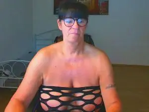 Cam4 Nude Webcam of illymaus