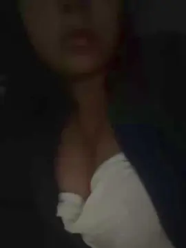 Cam4 Watch Live Sex Cams of elenacardoso