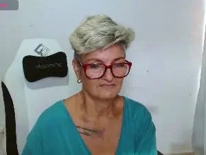 Cam4 Private Sex Chat of bety_cum2