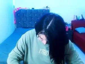 Cam4 Sex Chat of alisoncumgirl