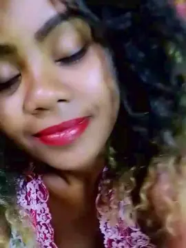 Cam4 Free Porn Cam of ameline1