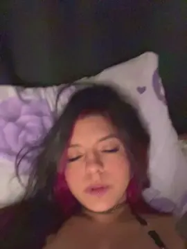 Cam4 Live Sex Cam of technob1tch