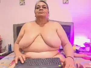 Cam4 Best Webcam of VickyBoobss