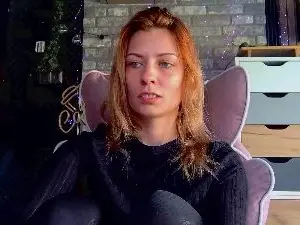 Cam4 Adult Webcams of Karoline121
