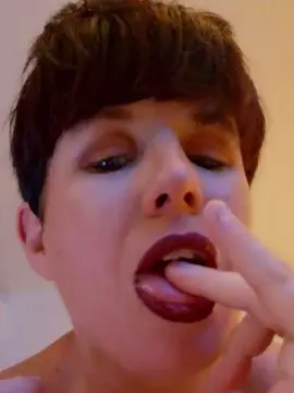 Cam4 Free Live Porn of Libellule29