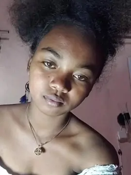Cam4 Watch Live Sex Cams of Isah2026