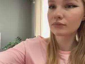 Cam4 Adult Webcam of LilliamToo