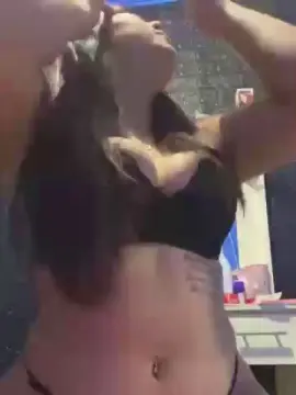 Cam4 Free Live Porn of paz_baythiare