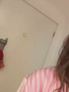 Cam4 Live Sex Cam of siaparis