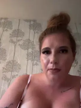 Cam4 Nude Webcam of SassyLassy93