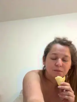 Cam4 Live Porn of mieldulcexx