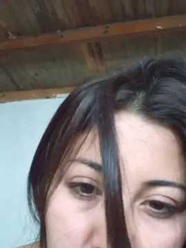 Cam4 Private Sex Chat of EMMACURVYHOT