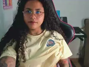 Cam4 Free Live Porn of Hot_ama