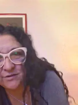 Cam4 Live Sex Cam of Caritovivi