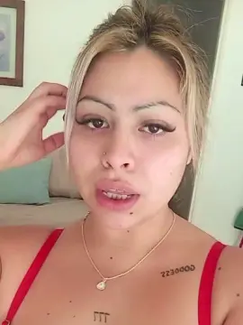Cam4 Watch Live Sex Cams of Solcii28