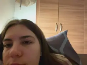 Cam4 Watch Live Sex Cams of AvelinaLidster