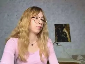 Cam4 Free Live Porn of AikoLeingang