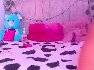 Cam4 Live Porn of Tinyy_Star