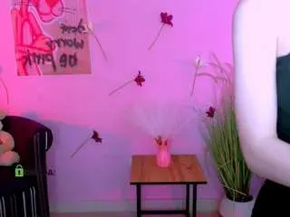 Camsoda Watch Live Sex Cams of miss-courtney1