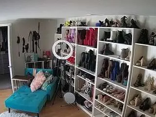 Camsoda Sex Chat of voyeurcam-missoliviablack-03