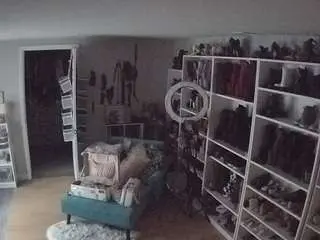 Camsoda Live Porn of voyeurcam-missoliviablack-03