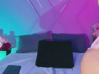 Camsoda Best live sex cam show of emmajohnss