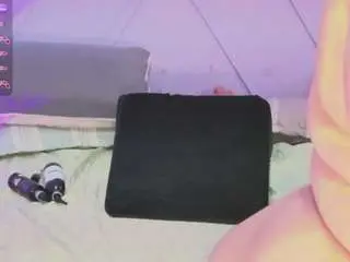 Camsoda Sex Cam of emmajohnss