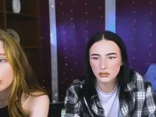 Camsoda Adult Video Chat of mila-glow