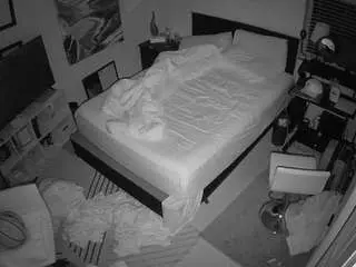 Camsoda Nude Webcam of voyeurcam-hornyhostel-01