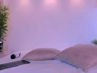 Camsoda Sex Cam of arianarousee